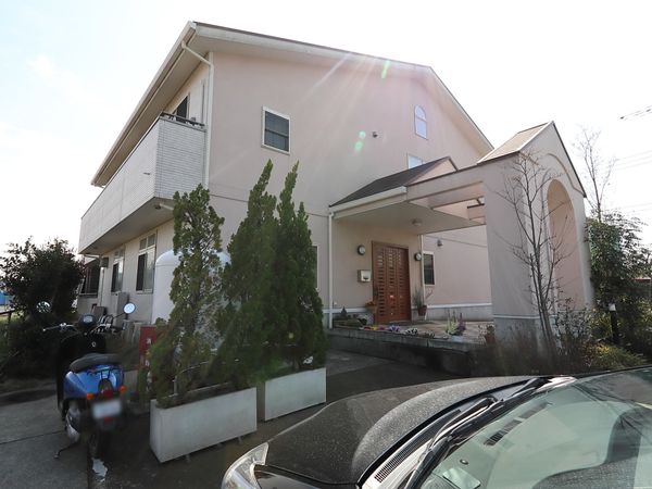 清潔感のある建物外観