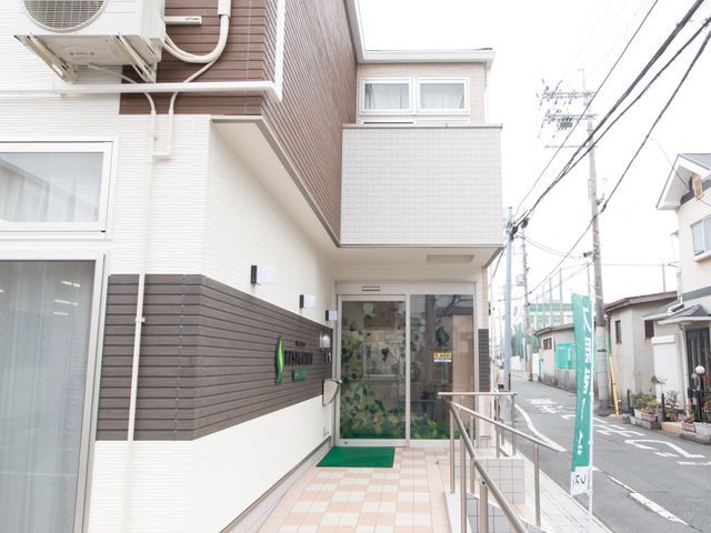 清潔感のあるエントランス
