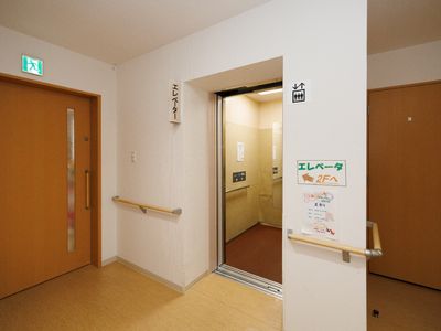 スタッフの動線考慮した廊下