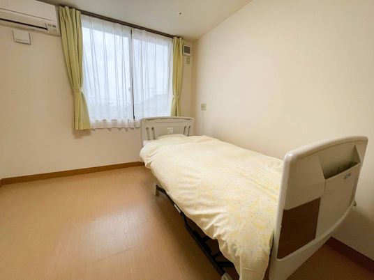 ベッドがある居室