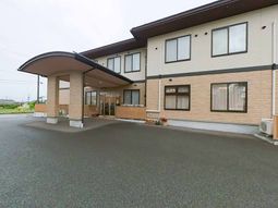 エントランスの外観