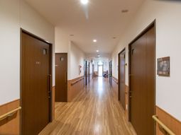 清潔感ある廊下の様子