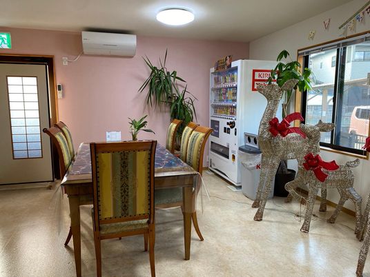 明るいダイニングルーム