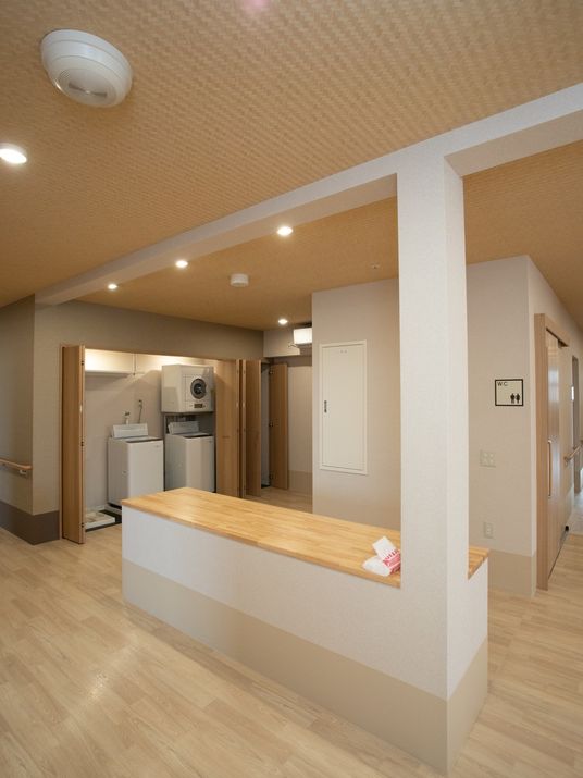 洗濯機のある共用スペース