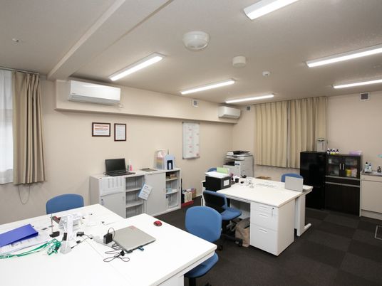 整理整頓されたスタッフスペース