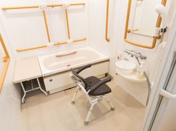 バリアフリー設計の洗面台
