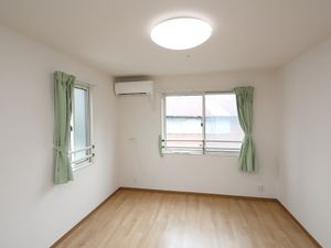 居室のエアコン付き