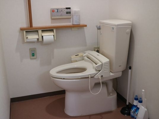 利用者支援のトイレ設備
