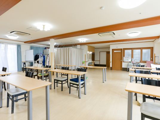 広々とした清潔な食堂