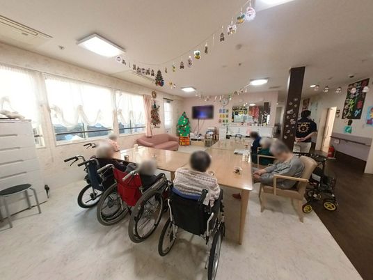 自然光が入るリビング