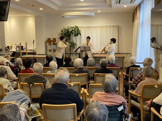 賑やかなイベントの多目的室