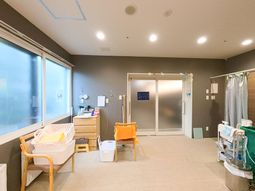 明るい空間の洗濯室