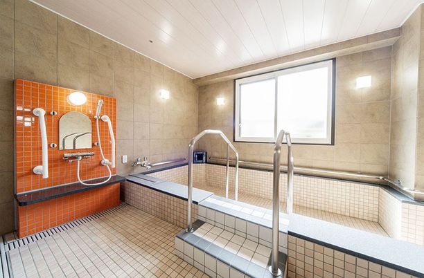 快適な設計の浴室