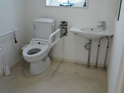 バリアフリートイレ設備