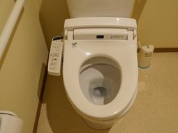 清潔なトイレ設備