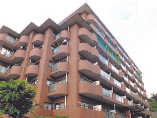 職員に優しい環境の建物外観