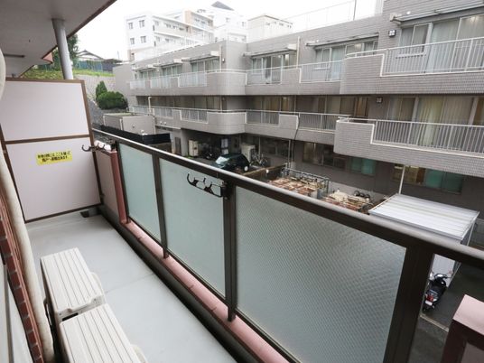 ゆったりベランダの居室