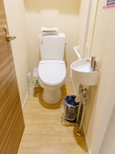 清潔なトイレメンテナンス