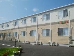 きれいな施設の外観