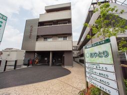 エントランスの外観