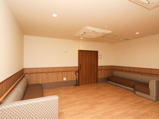落ち着いた雰囲気の居室