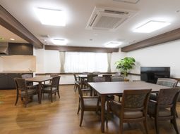 快適な共有ダイニングエリア