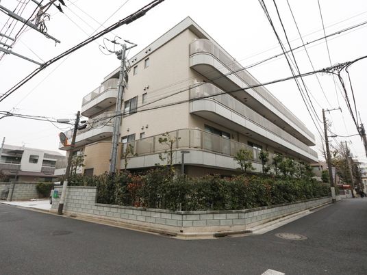 清潔感のある施設外観