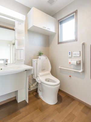 清潔なケア用トイレの一例