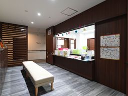 受付と休憩の空間