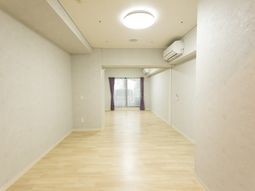明るい廊下のイメージ