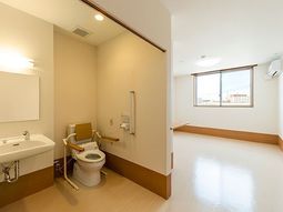 清潔なトイレスペース