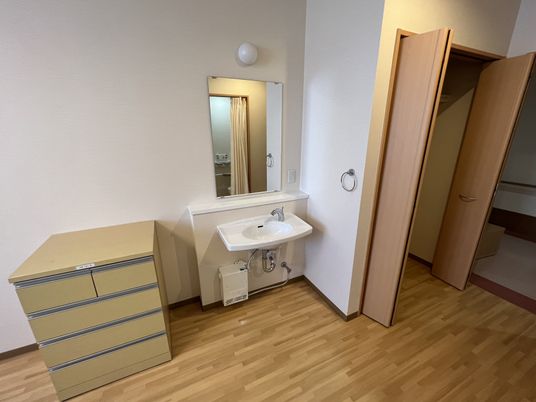 清潔な居室の一角