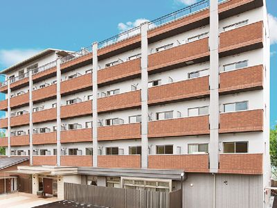 清潔な建物の外観