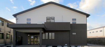 現代的な建物外観