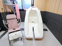 清潔な浴室設備