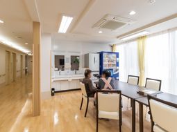 明るい共有スペース