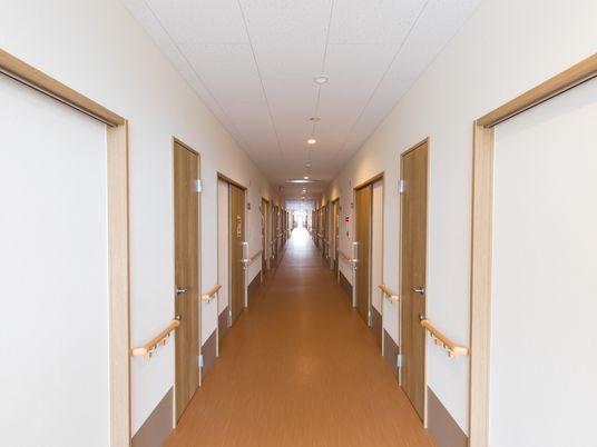 廊下と各部屋の入口