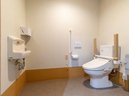 清潔なトイレ設備