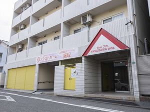 建物のエントランス部分