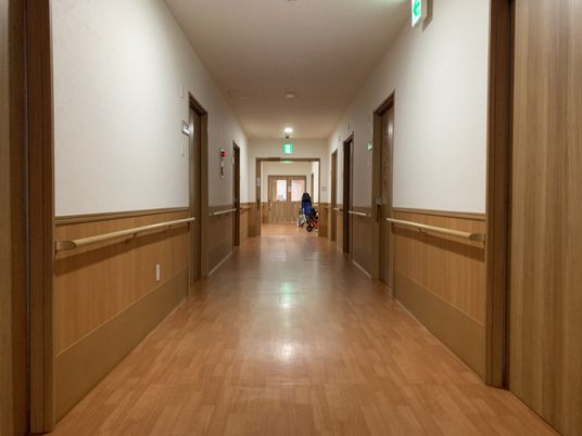 長い廊下