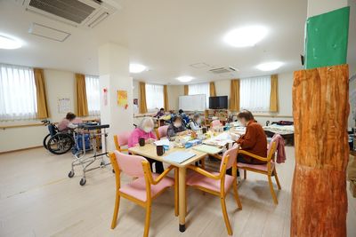 多様な活動を楽しむ多目的室