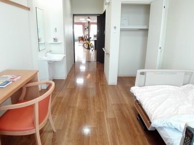 居室の明るい一角