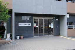 エントランス正面の様子