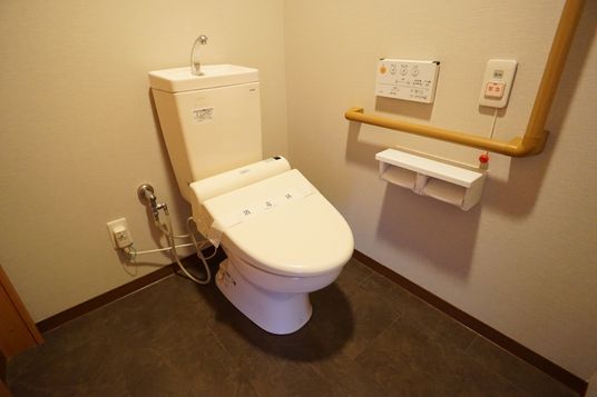 清潔なトイレ設備