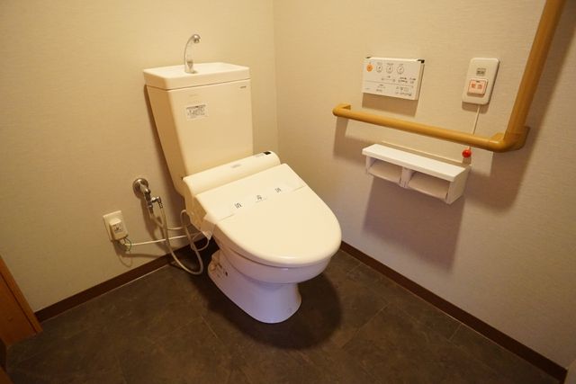 清潔なトイレ設備