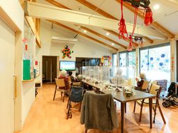 明るい共用スペース