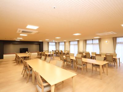 広々とした綺麗な食堂