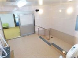 ゆったりした浴室スペース