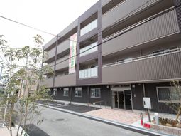 施設の外観の風景