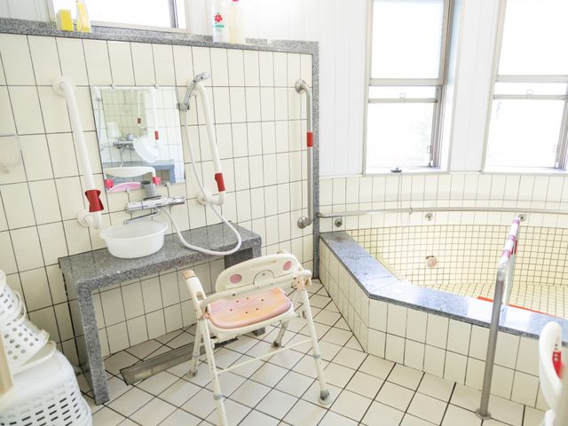 ゆったり使える快適浴室